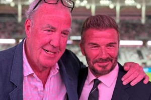 fb篮球直播-杰里米-克拉克森现场观看迈阿密国际比赛，小贝送上生日蛋糕