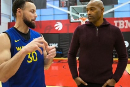 fb篮球直播-意识到你改变了篮球方式？库里：未刻意设目标 这是我打球的方式