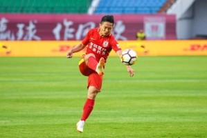 fb体育-热身赛上演进球大战！程长城2球 亚泰4比5昆山FC