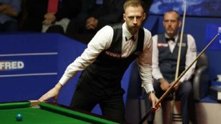 fb体育-特鲁姆普决胜局拒绝逆转 三进决赛与奥沙利文争冠