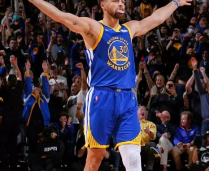 NBA球衣销量公布！库里断崖第一，黑马第三，詹姆斯大幅下滑|斯蒂芬·库里|杰伦·布伦森|文班亚马|卢卡-东契奇|达拉斯独行侠队_新浪体育_新浪新闻