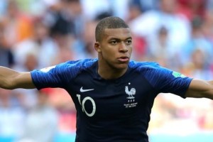 fb体育赛事-球王贝利夸姆巴佩 “他能成为我的继承人”