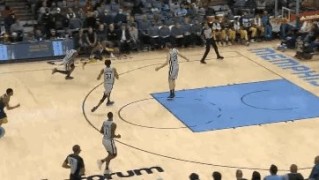 fb足球赛事-吹不动了！两记神仙操作点缀莫兰特52分生涯之夜